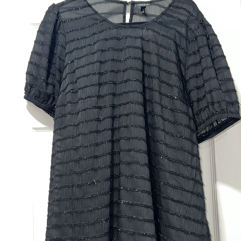 NWT Torrid Abbey Black Chiffon Stripe - Picture 2 of 3